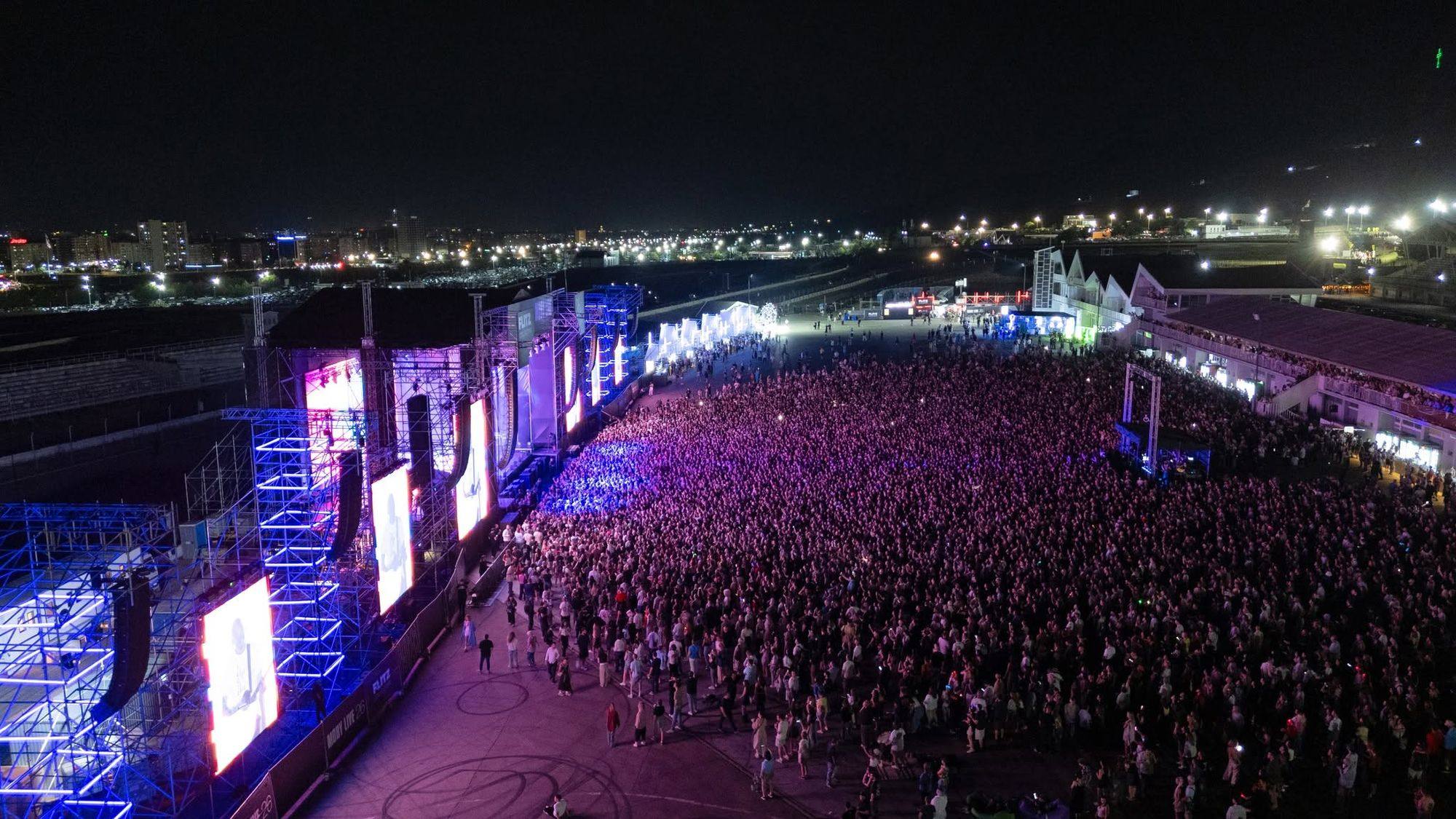 Moby Live 26 from the air — stage, screens and the full field