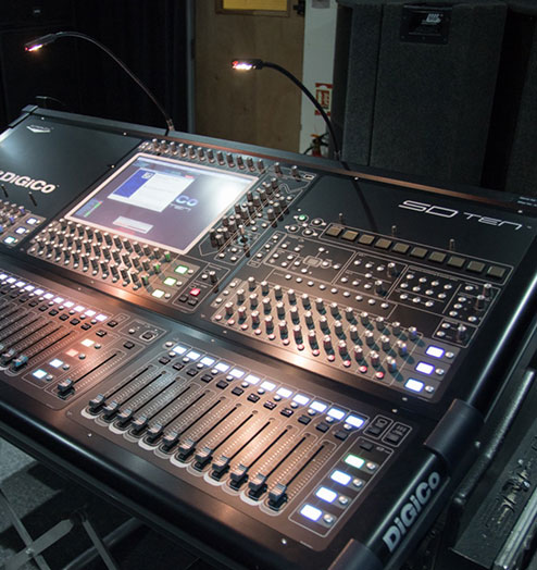 DiGiCo SD10 w/case